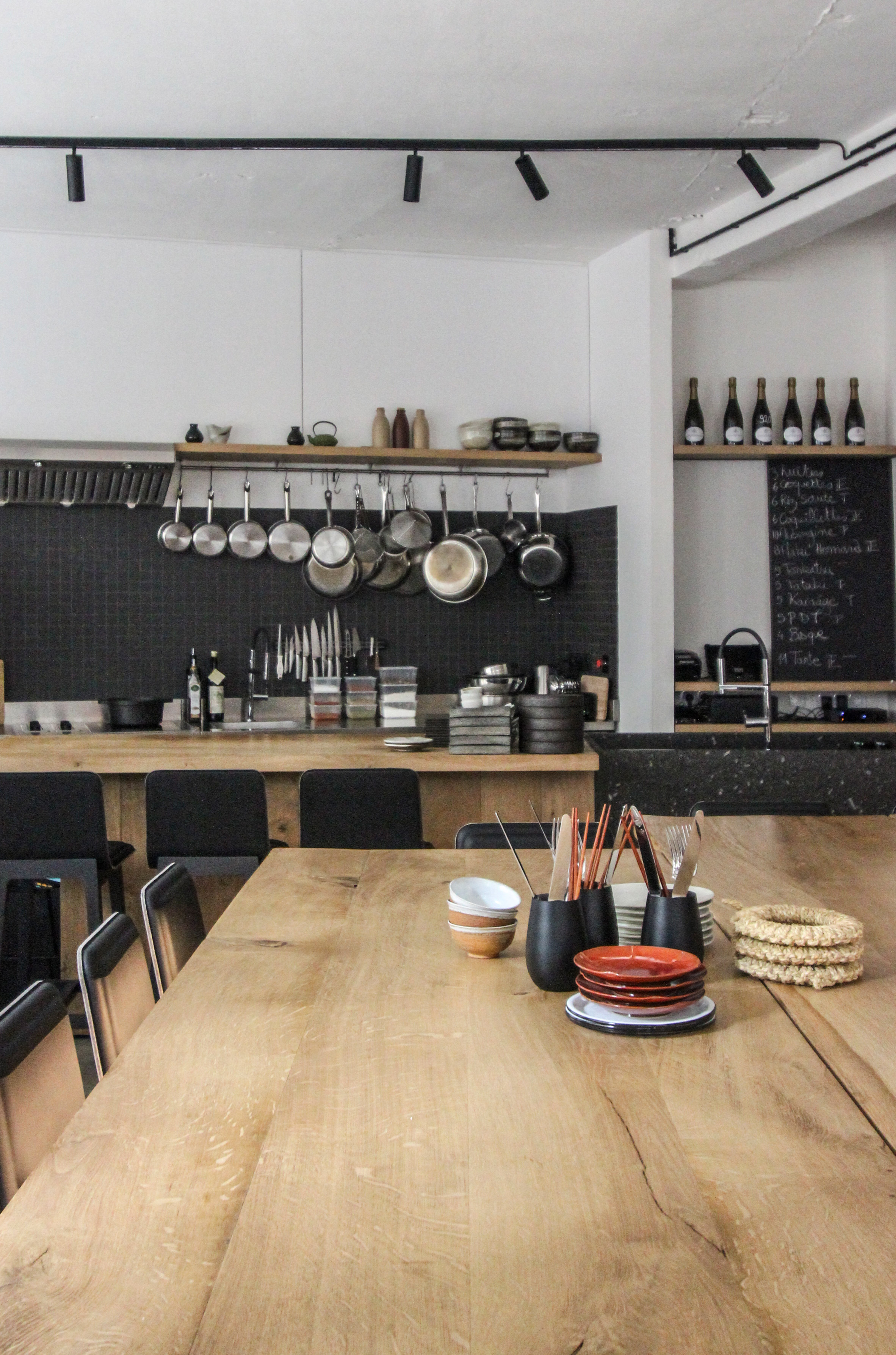 cửa hàng gốm sứ Guilaume Terver-elledecoration vn 5