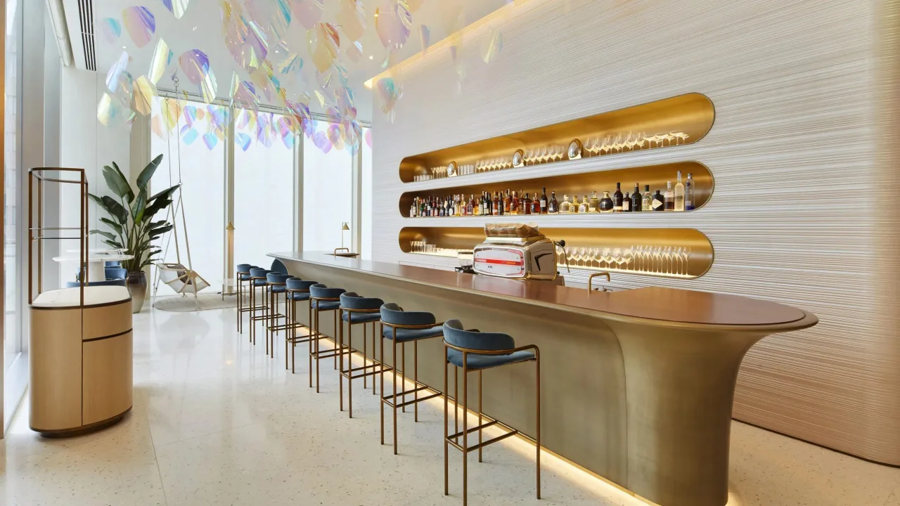 louis vuitton quan cafe le cafe v osaka