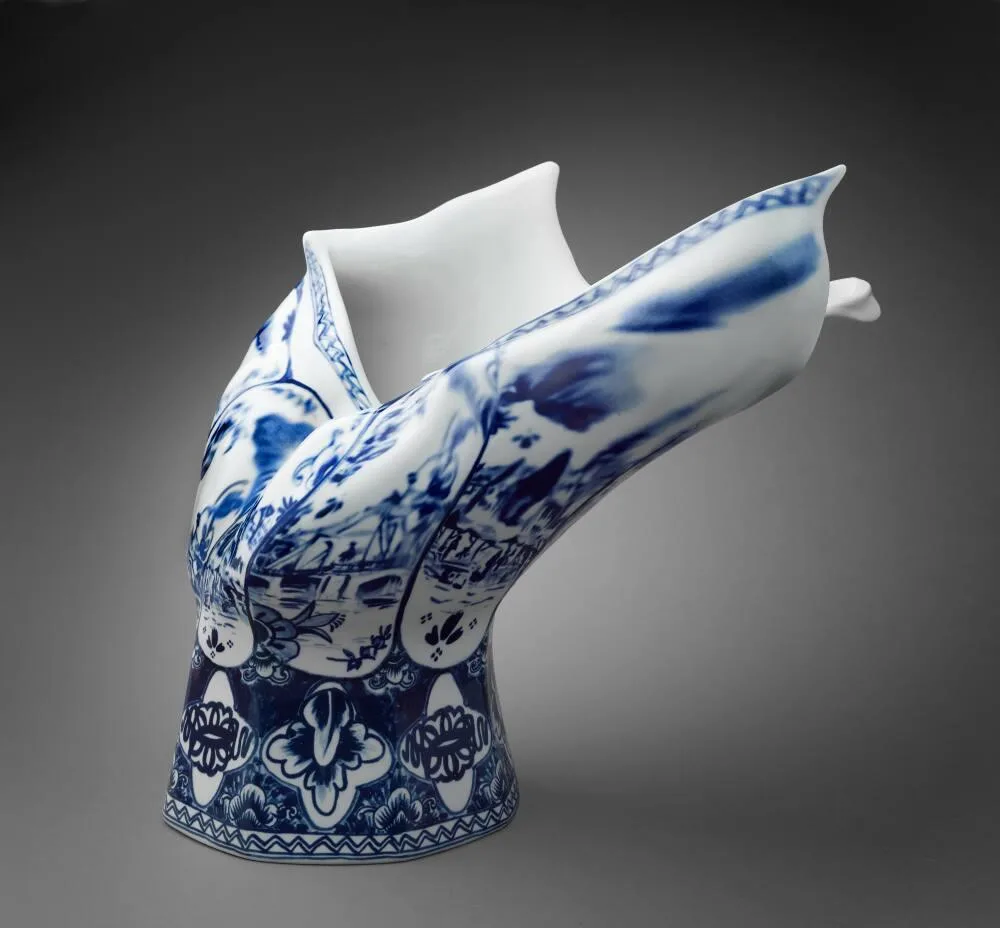 blown away moooi binh gom marcel wanders royal delft men trang xanh