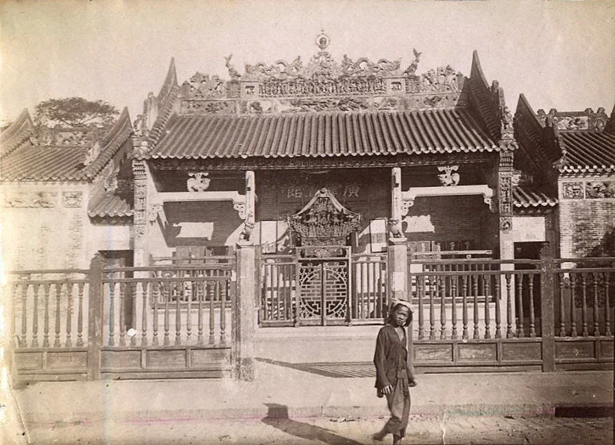 hoi quan quang trieu cho lon sai gon kien truc di san