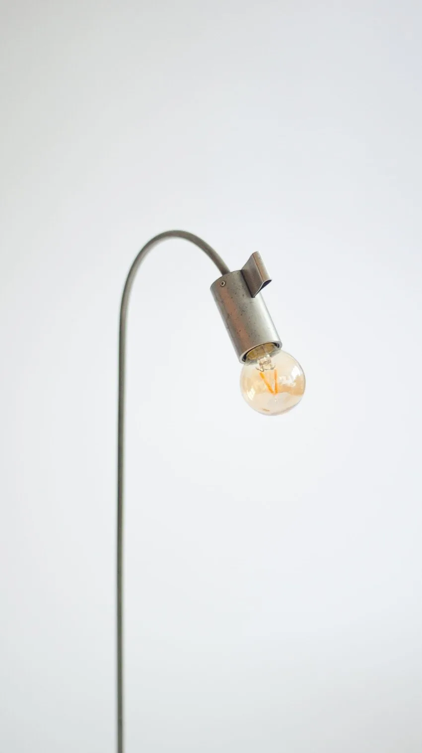 bong den led anh sang grandpa lamp thomas takada