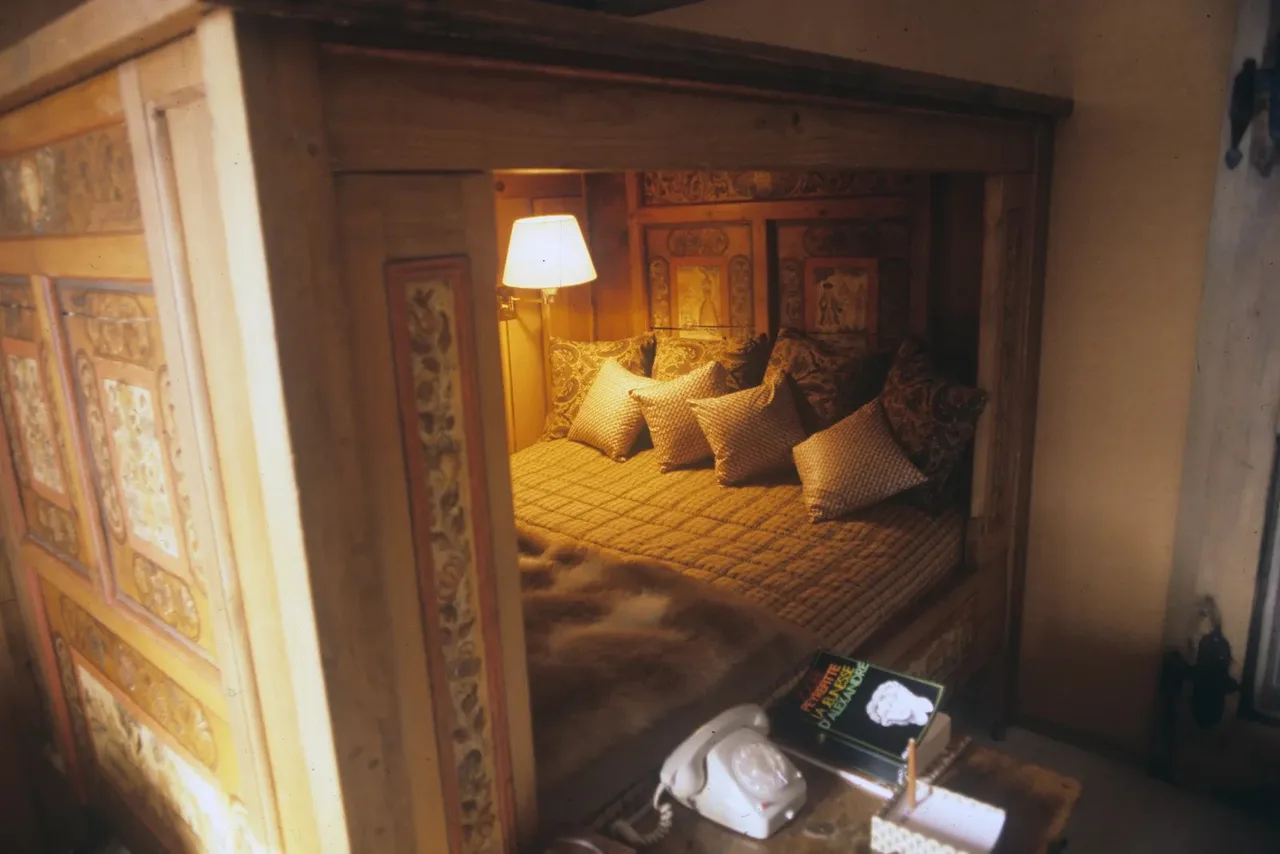 chalet nha nghi duong nui tuyet Gstaad
