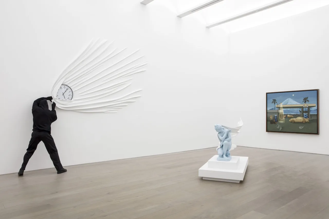 trien lam nghe si daniel arsham