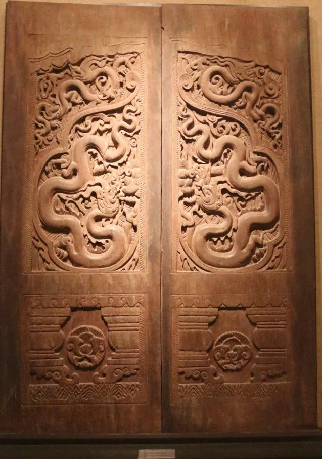 rong dieu khac thoi tran tinh nu triet ly am duong a dong