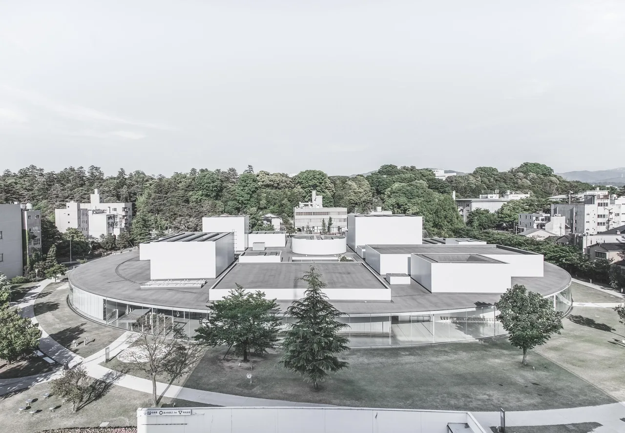 21st century museum of contemporary art bao tang sanaa