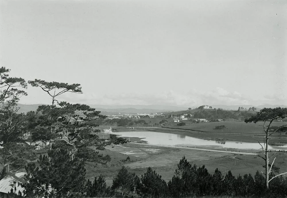 ho nuoc rung thong da lat the ki 20 du lich lich su