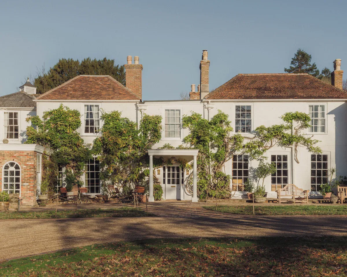 khach san Crafted at Powdermills Georgian East Sussex