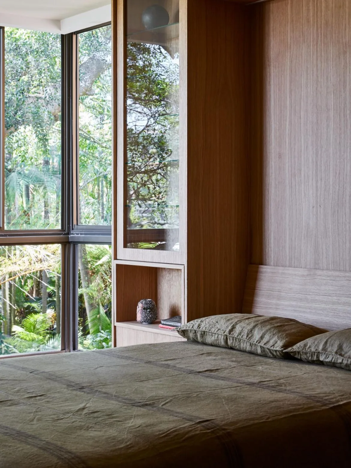 phong ngu can ho Double Bay Architect George