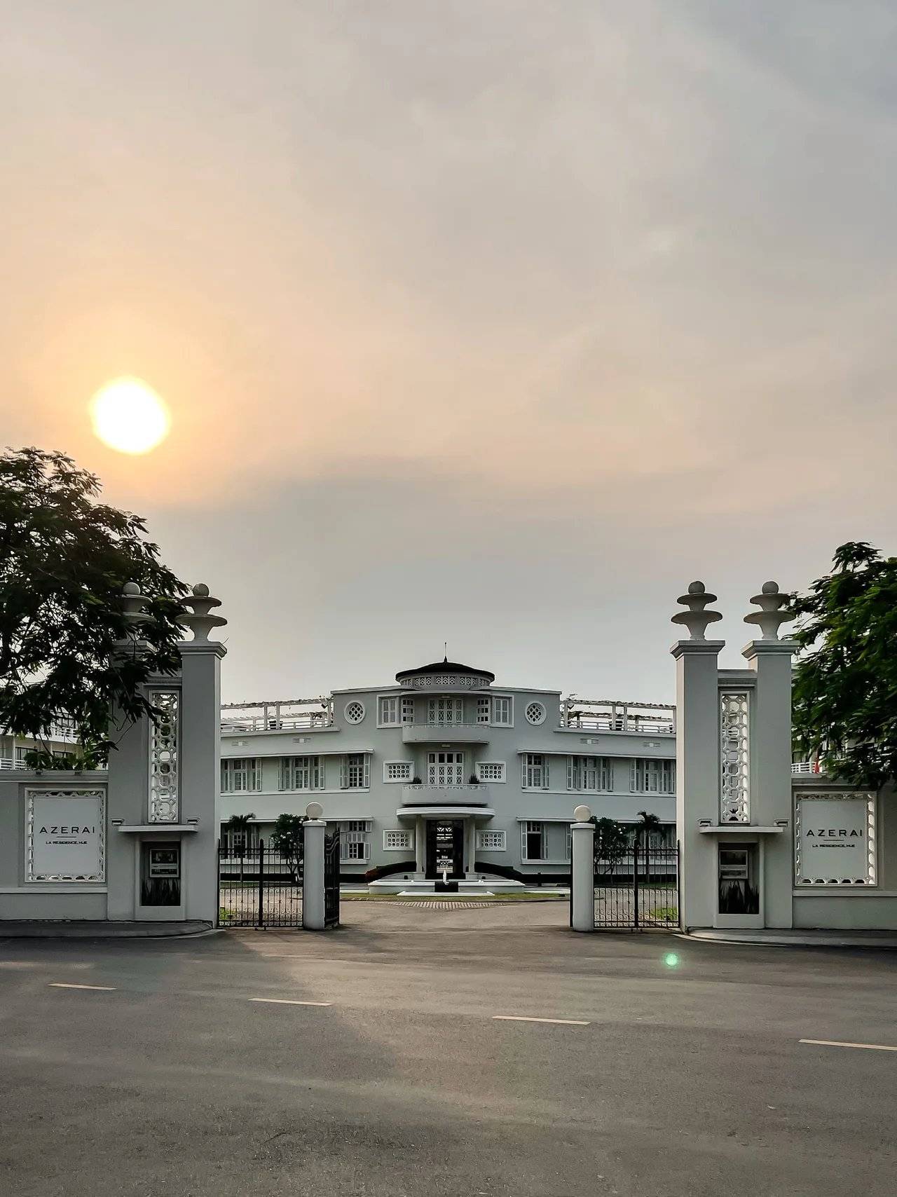 Azerai La Residence khach san du lich hue kien truc art deco
