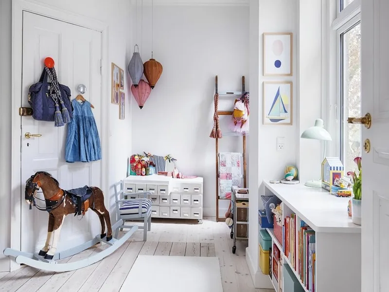 Before-After: Căn bếp nhàm chán "biến hình" thành phòng trẻ em vui tươi
