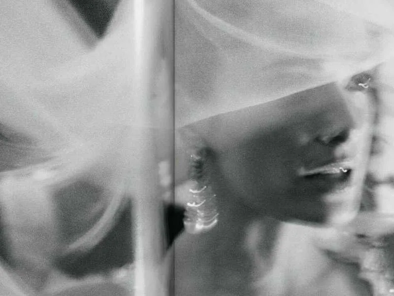 Tôn vinh tình yêu cùng Mario Testino