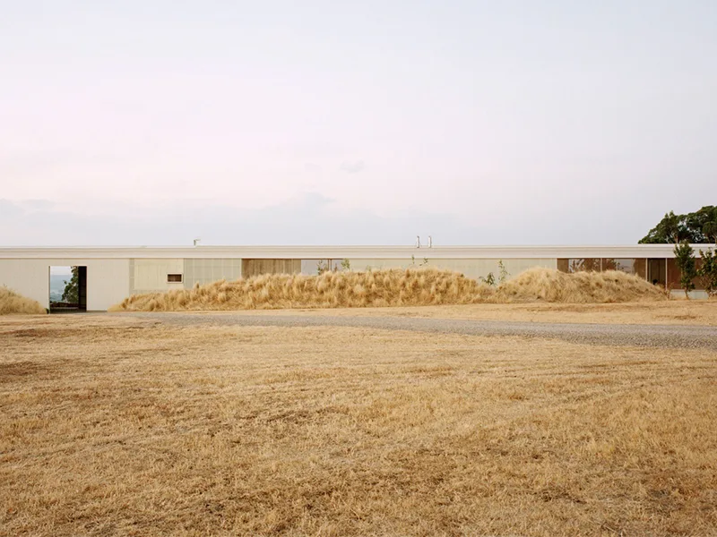 Longhouse - Nhà dài gói trọn vùng quê yên bình