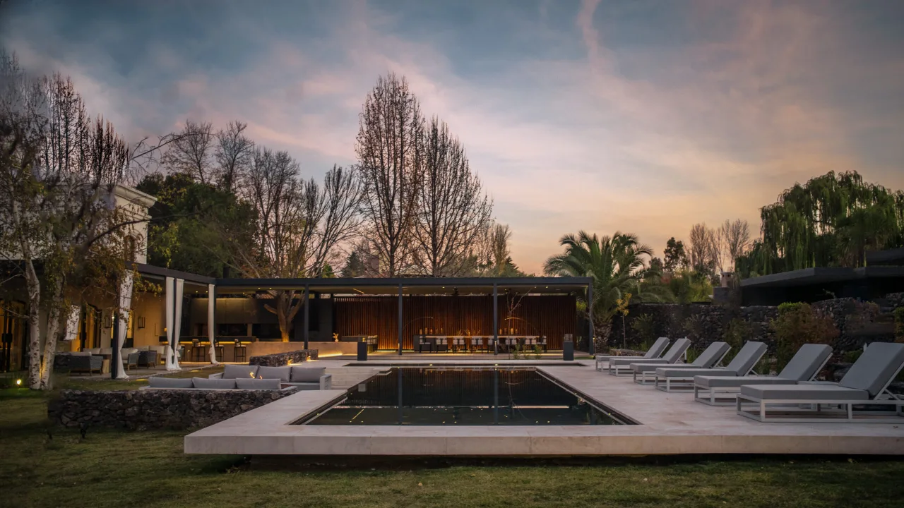 Susana Balbo khach san du lich ruou vang winery hotel tourism
