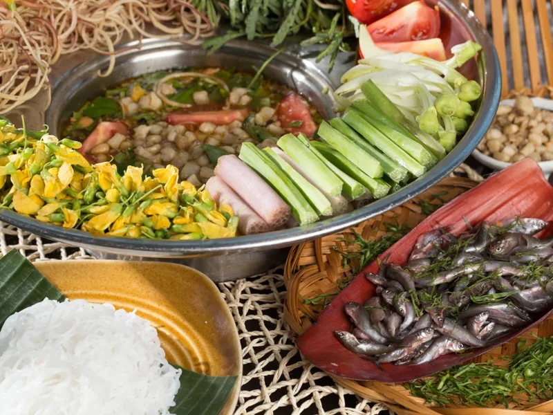 Ẩm thực miền Tây: Mỹ vị từ những sắc hoa dân dã