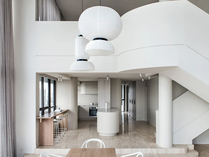 Penthouse M - Những đường cong trung tính