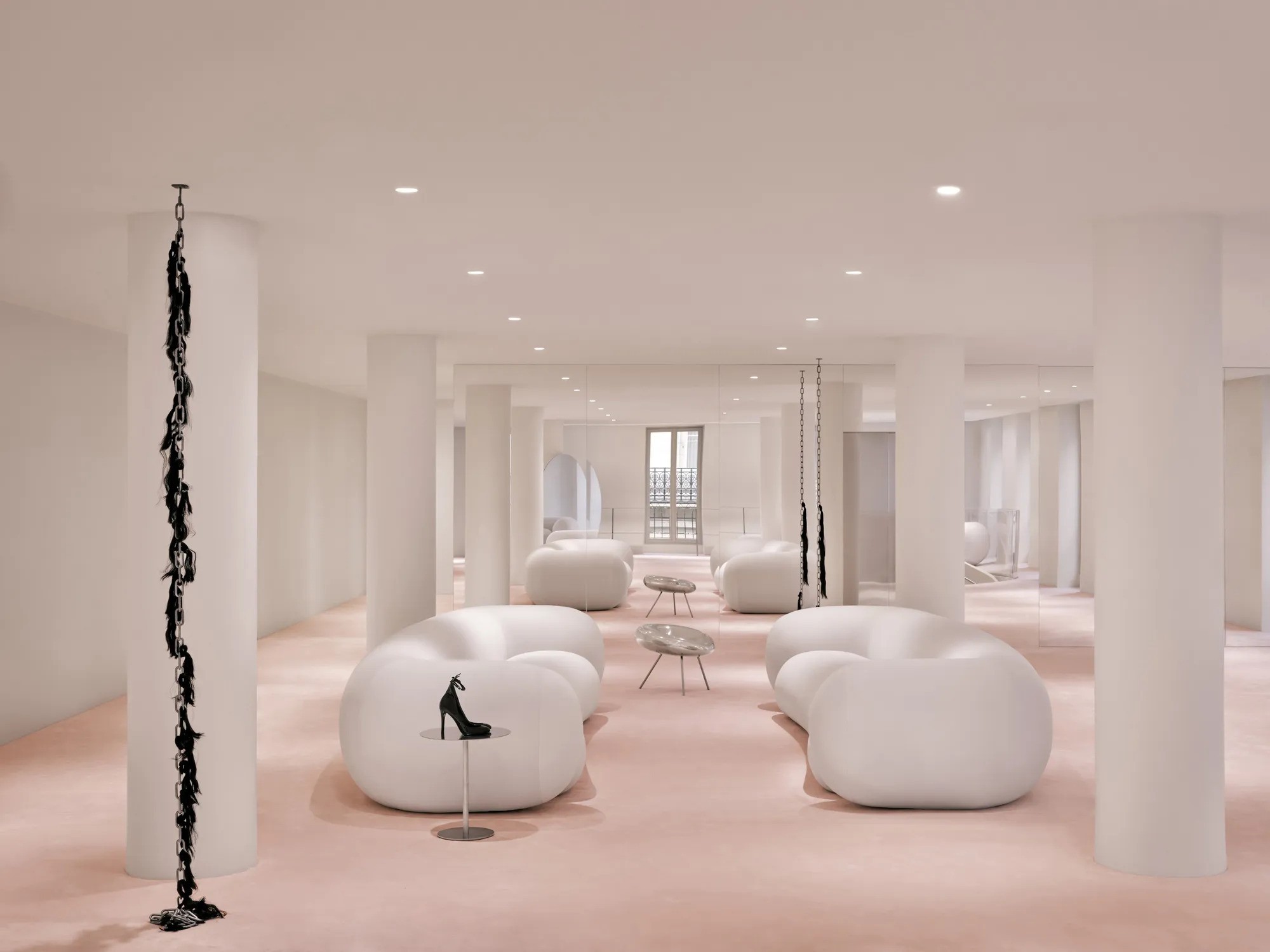 alaia paris cua hang saana elle decoration trai nghiem