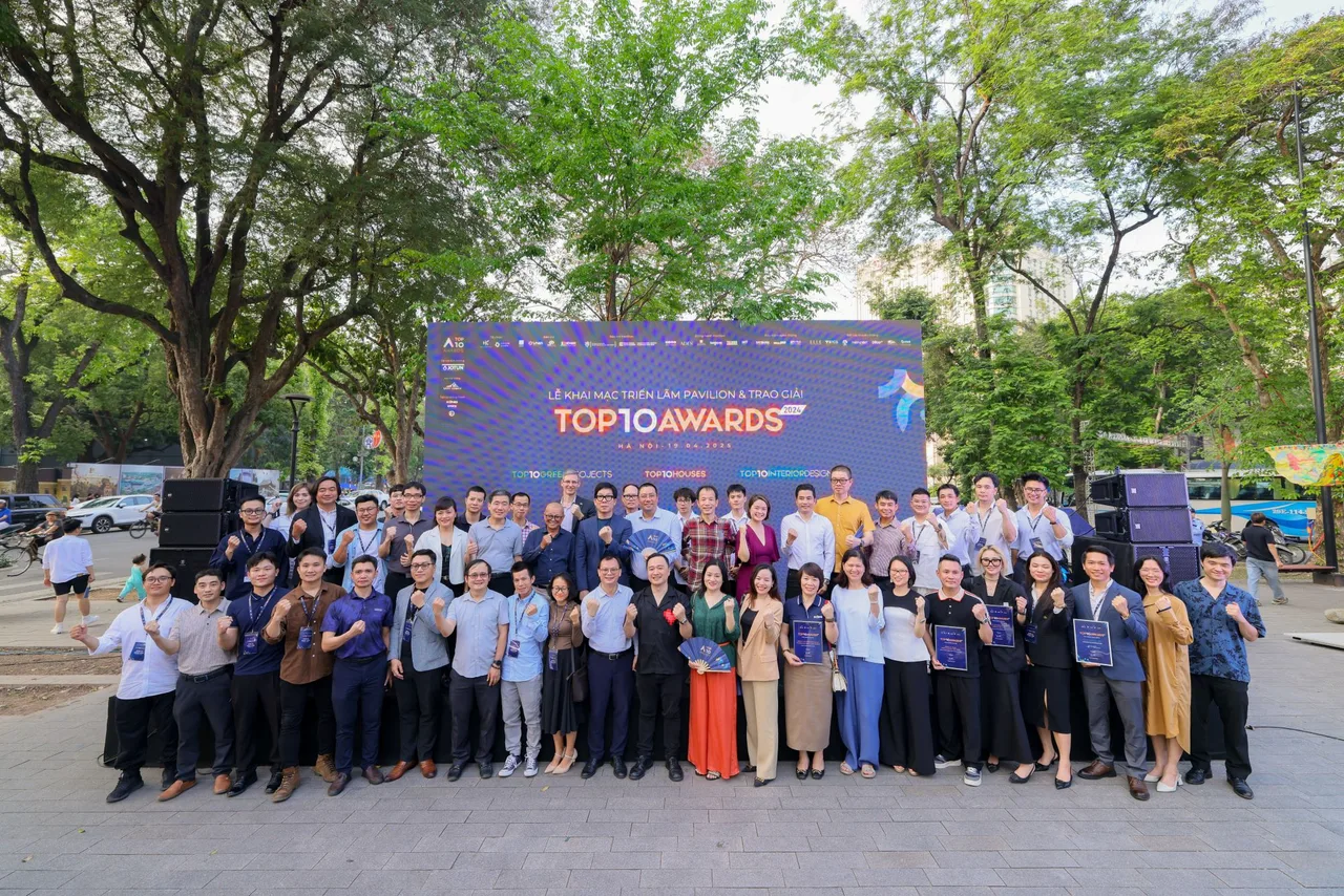 giai thuong top 10 awards le trao giai 2024