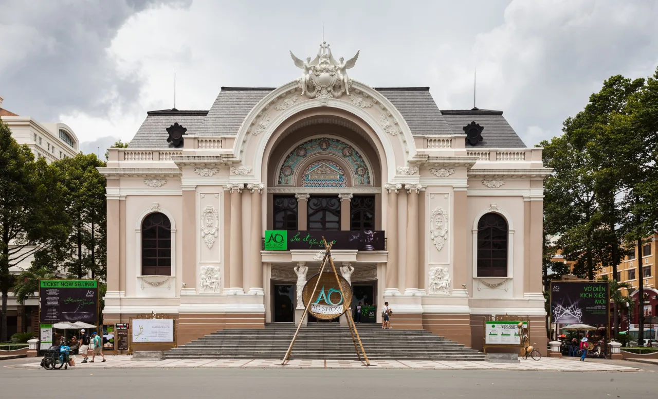theater phong cach phap Palais Garnier Paris Teatro Colón Buenos Aires Amazonas Manaus tphcm ha noi