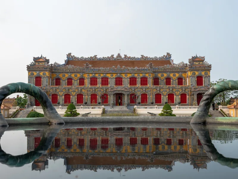 Câu chuyện trùng tu của các công trình di sản