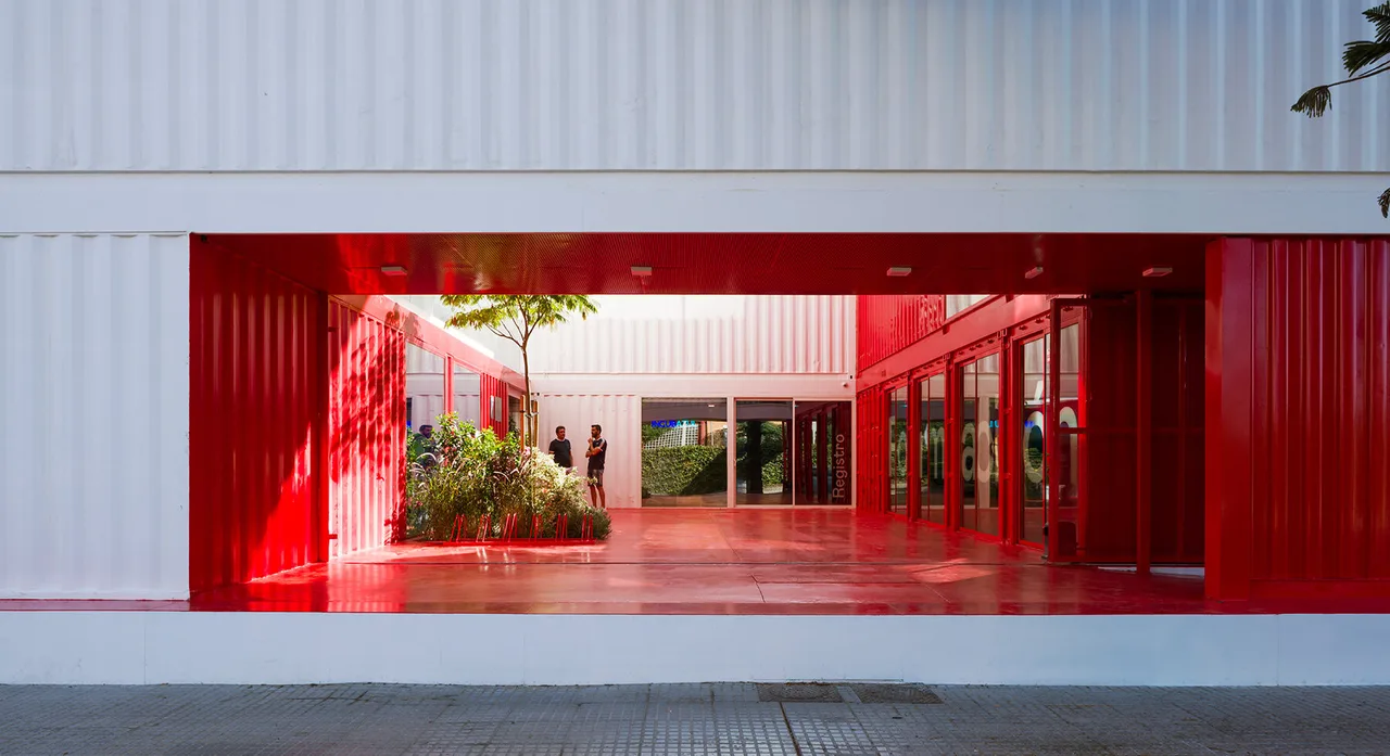 container Incubazul Base Area Carquero Arquitectura Zona Franca de Cádiz