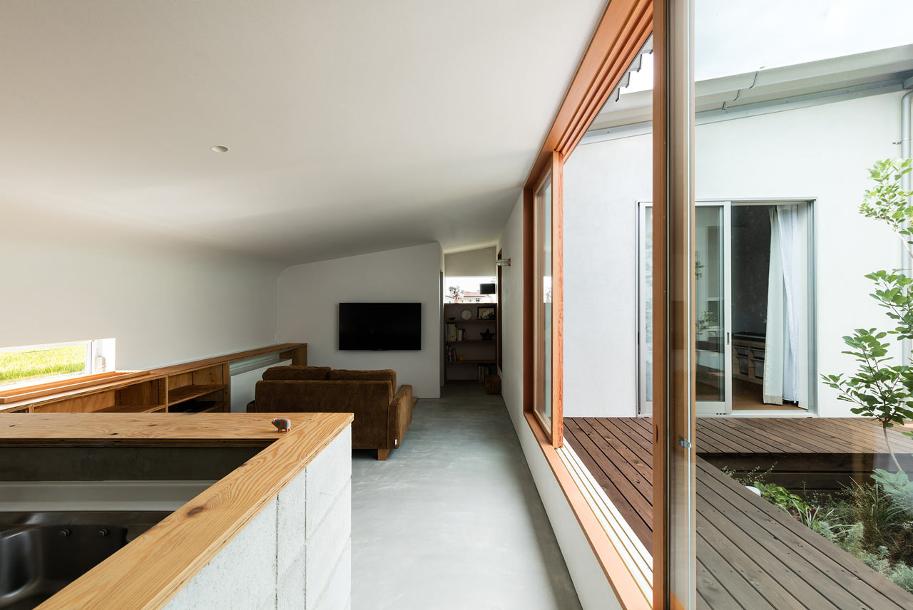 nhà chữ u Mita-House-Horibe-Associates-elledecoration vn.-7