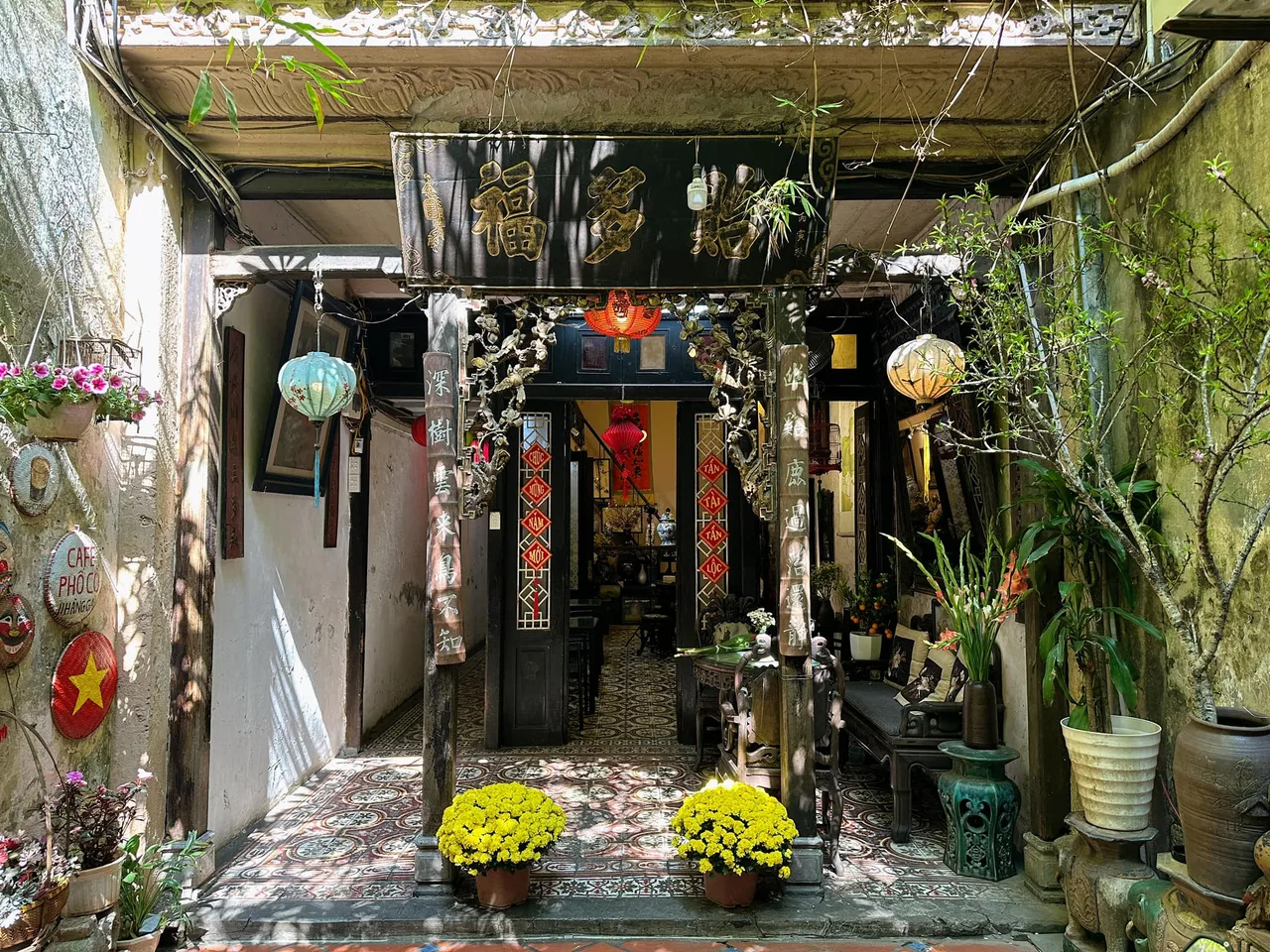 quan cafe ha noi pho co Everbloom Floral & Event Engels tiem ca phe thu bao nha kho thanh cong nghe artspace