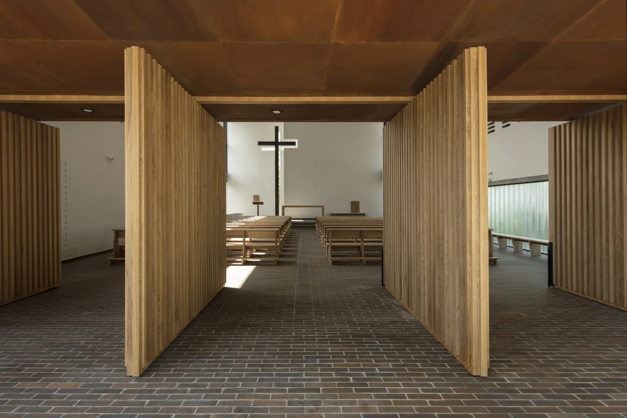 Nhà thờ Santa Cecilia 3