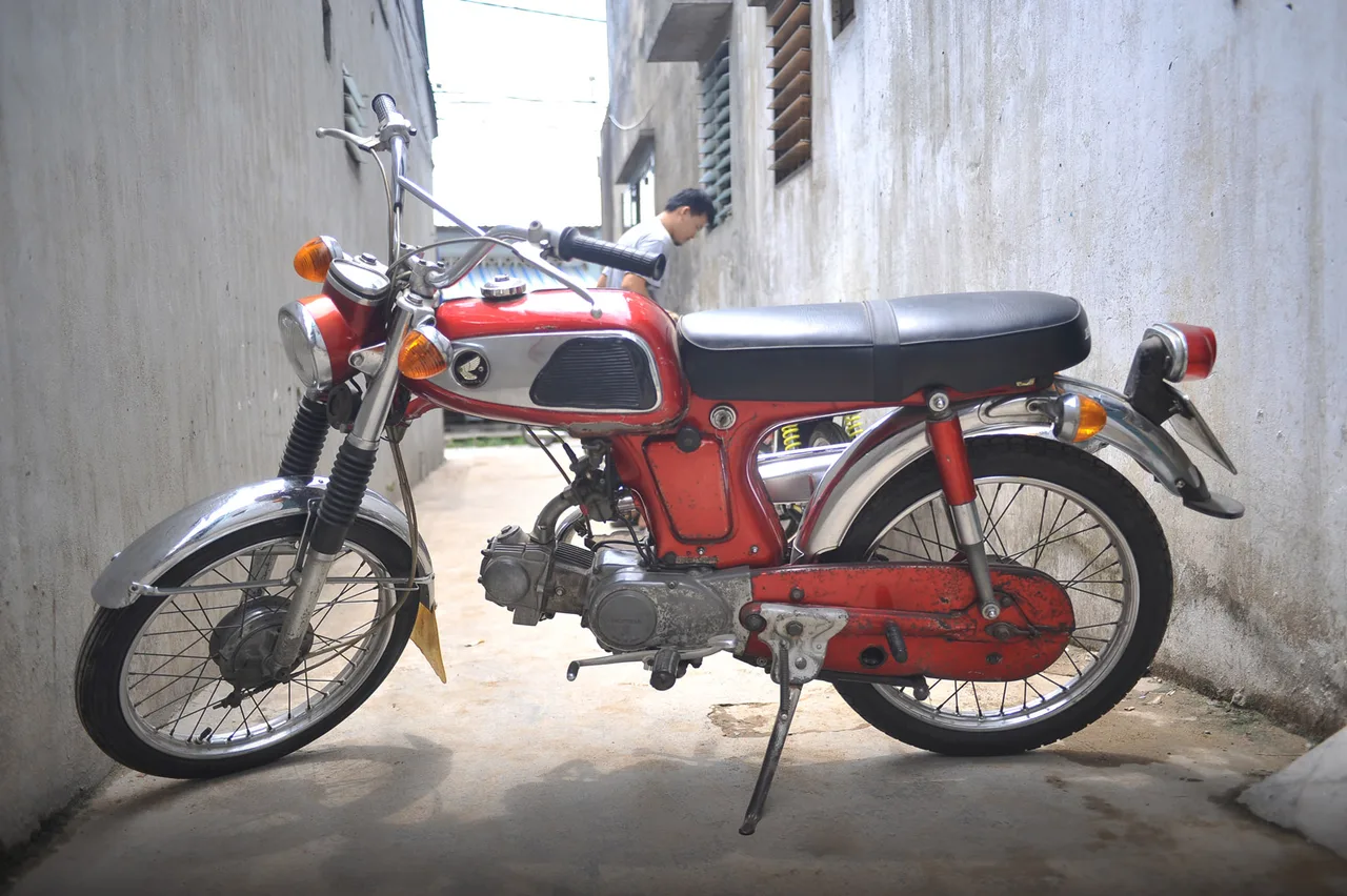 Xe co Honda SS50