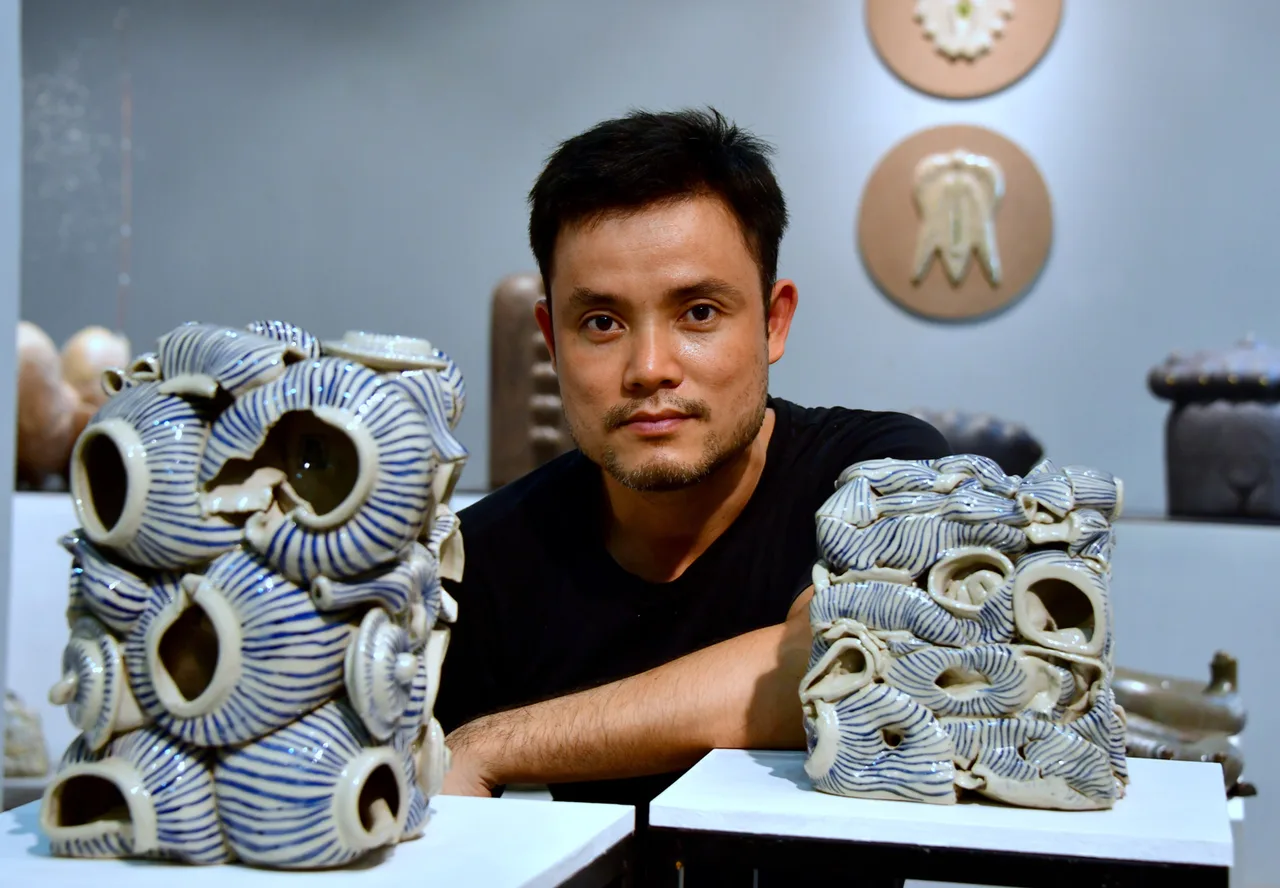Hoa si Nguyen Xuan Luc