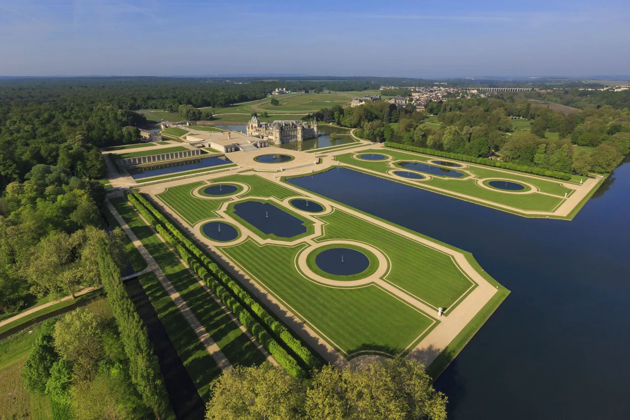 vuon phap French formal garden Jardin à la française André Le Nôtre Vaux-le-Vicomte