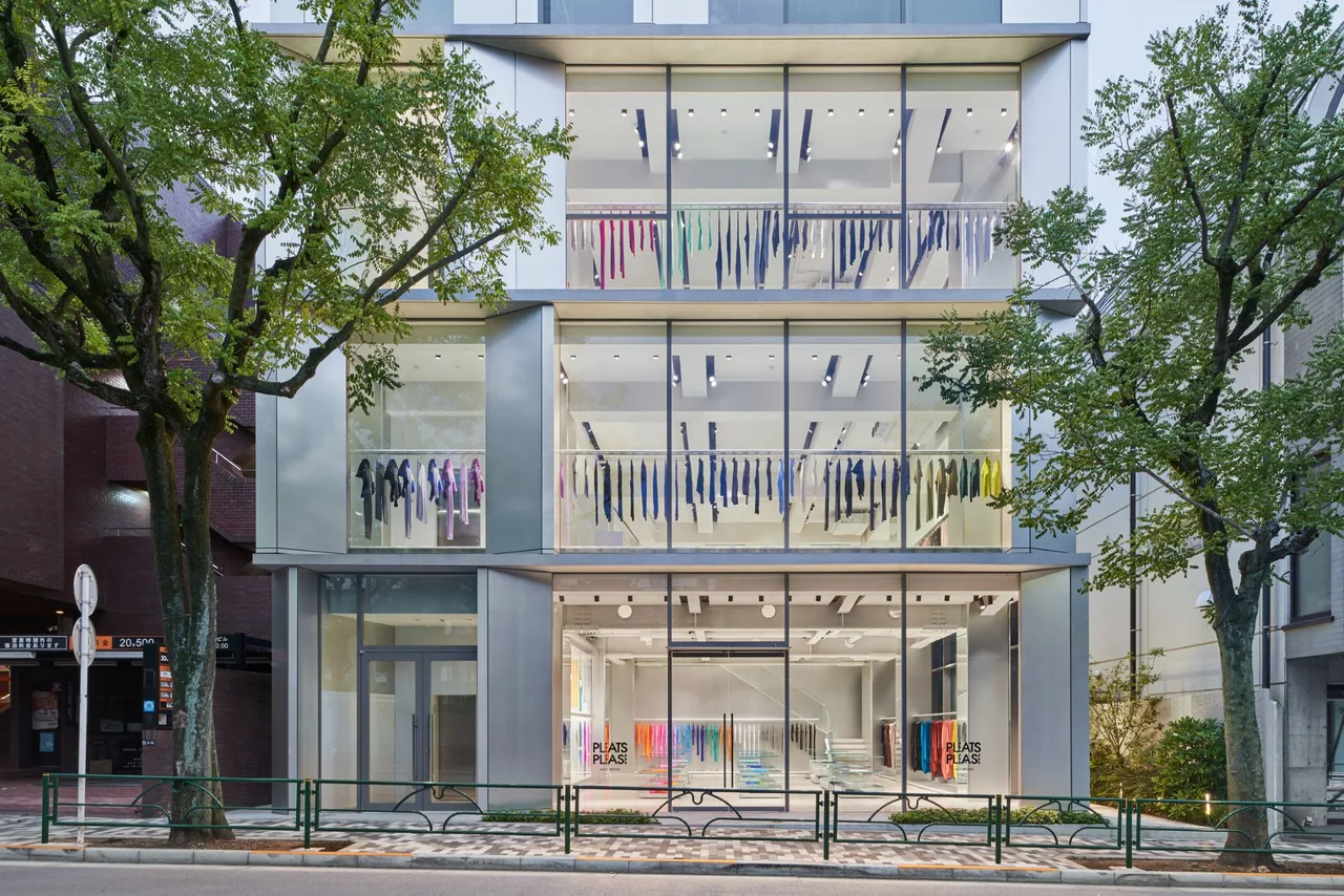 issey miyake pleat please cua hang tokyo miyake aoyama