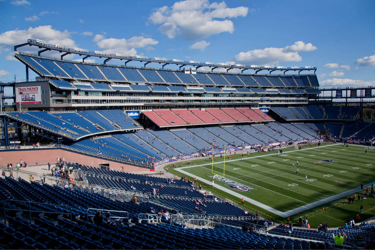 San van dong world cup 2026 Lumen Field Levi's Stadium SoFi Stadium Arrowhead Stadium AT&T Stadium Mercedes-Benz Stadium NRG Stadium Gillette Stadium Lincoln Financial Field Hard Rock Stadium MetLife Stadium Estadio Akron BBVA Bancomer Stadium Estadio Azteca BC Place Stadium BMO Field