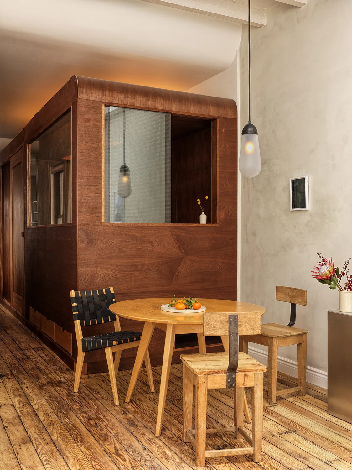 can ho ap mai co dien Greenwich Village BoND Architecture Studio