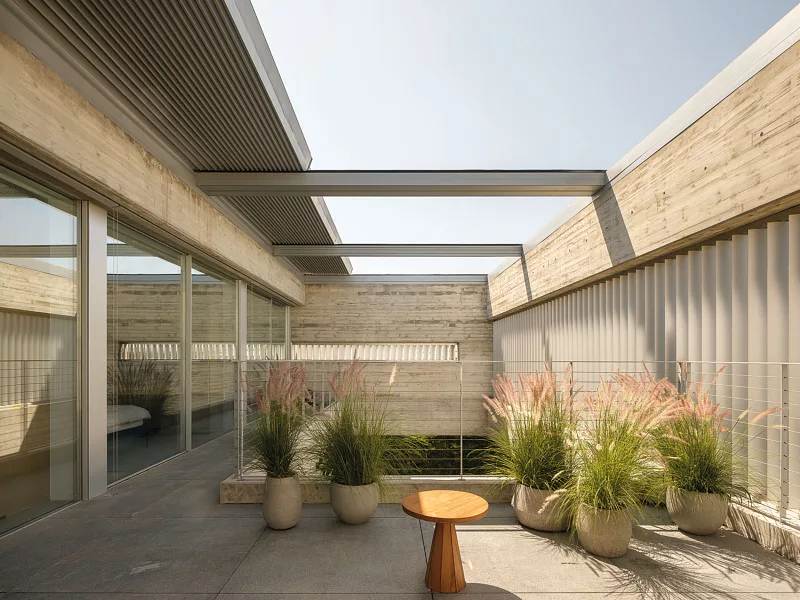 Biệt thự Brutalist ở Moshav Lachish - Lưu giữ nét thô mộc