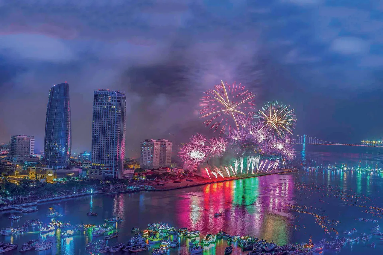 sự kiện nghệ thuật 9