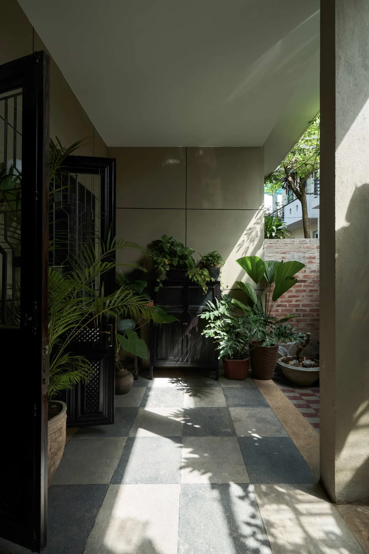 san vuon hue cay xanh cradle house
