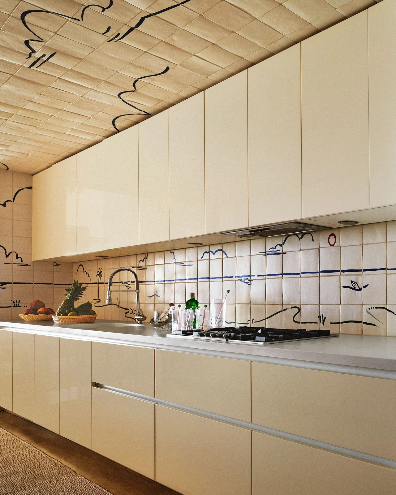tu bep kitchen cabinet