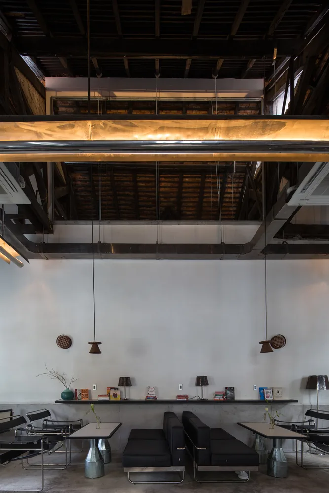 hidden gem sai gon Okkio duy tan Caffe pham ngoc thach quan 3