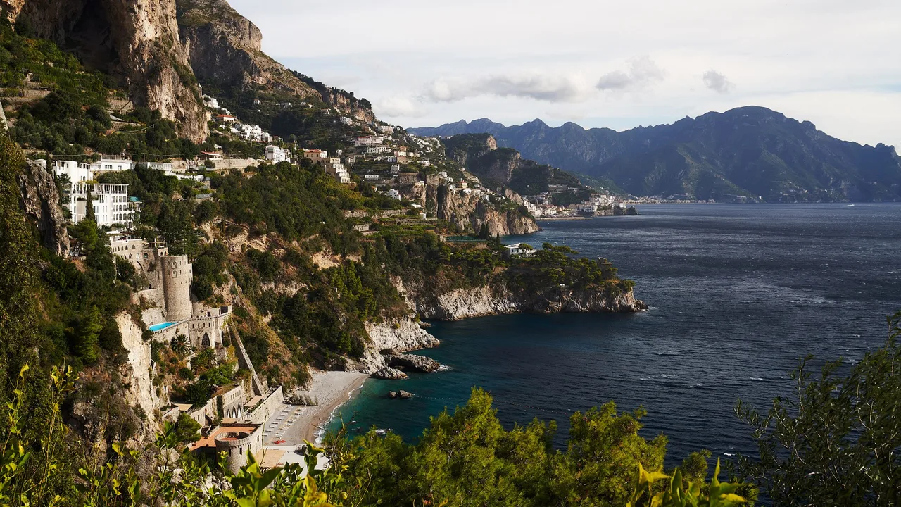 du lịch italy amalfi bien