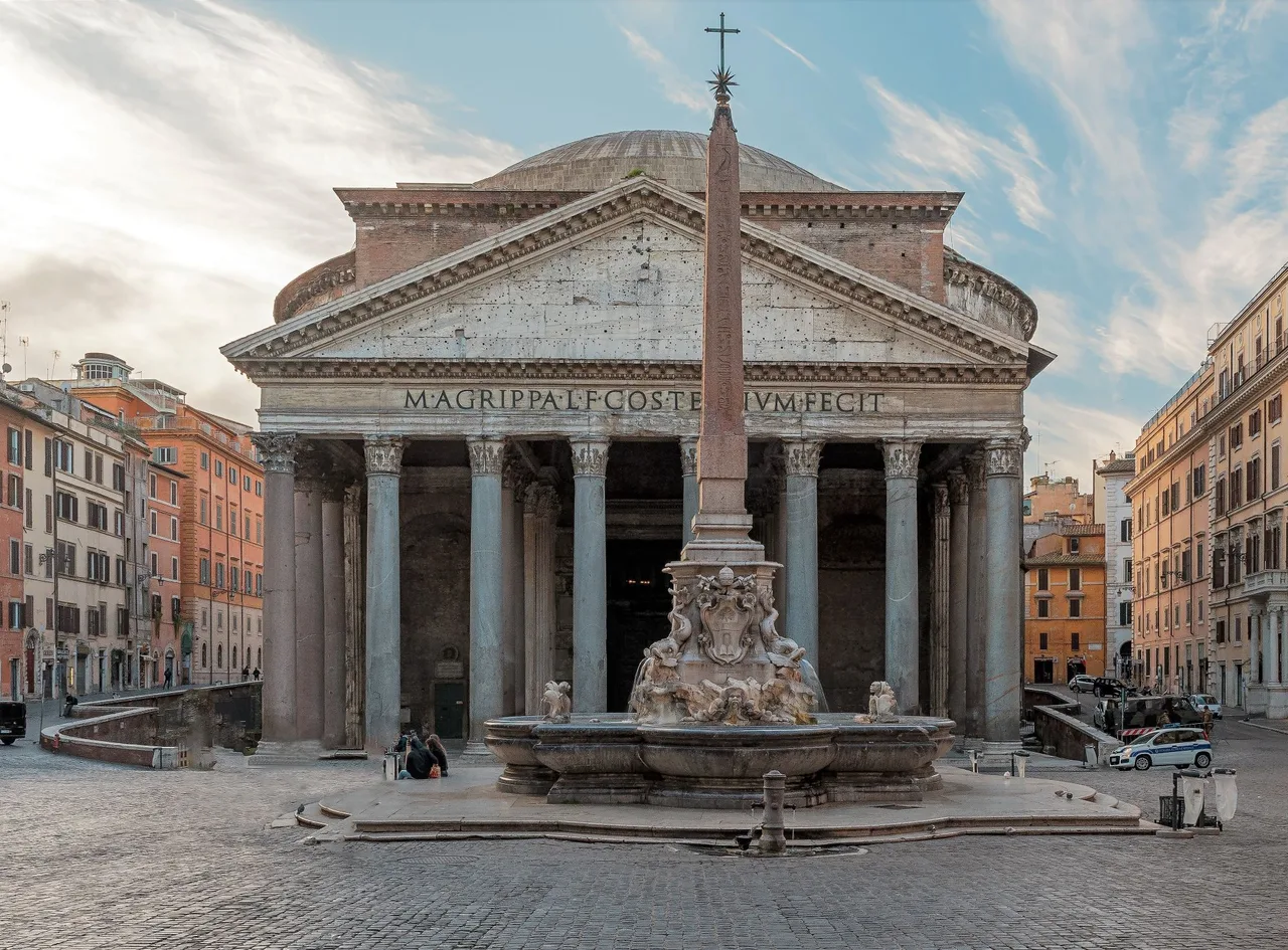 den tho pantheon ky quan kien truc la ma