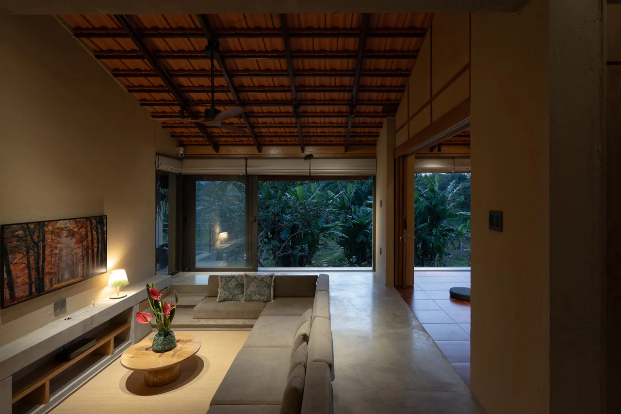 TAD atelier Bao Loc 4 nha kien truc noi that phong khach