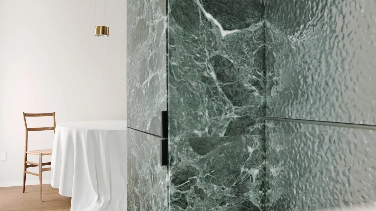 da xanh thiet ke noi that green marbel green stone interior