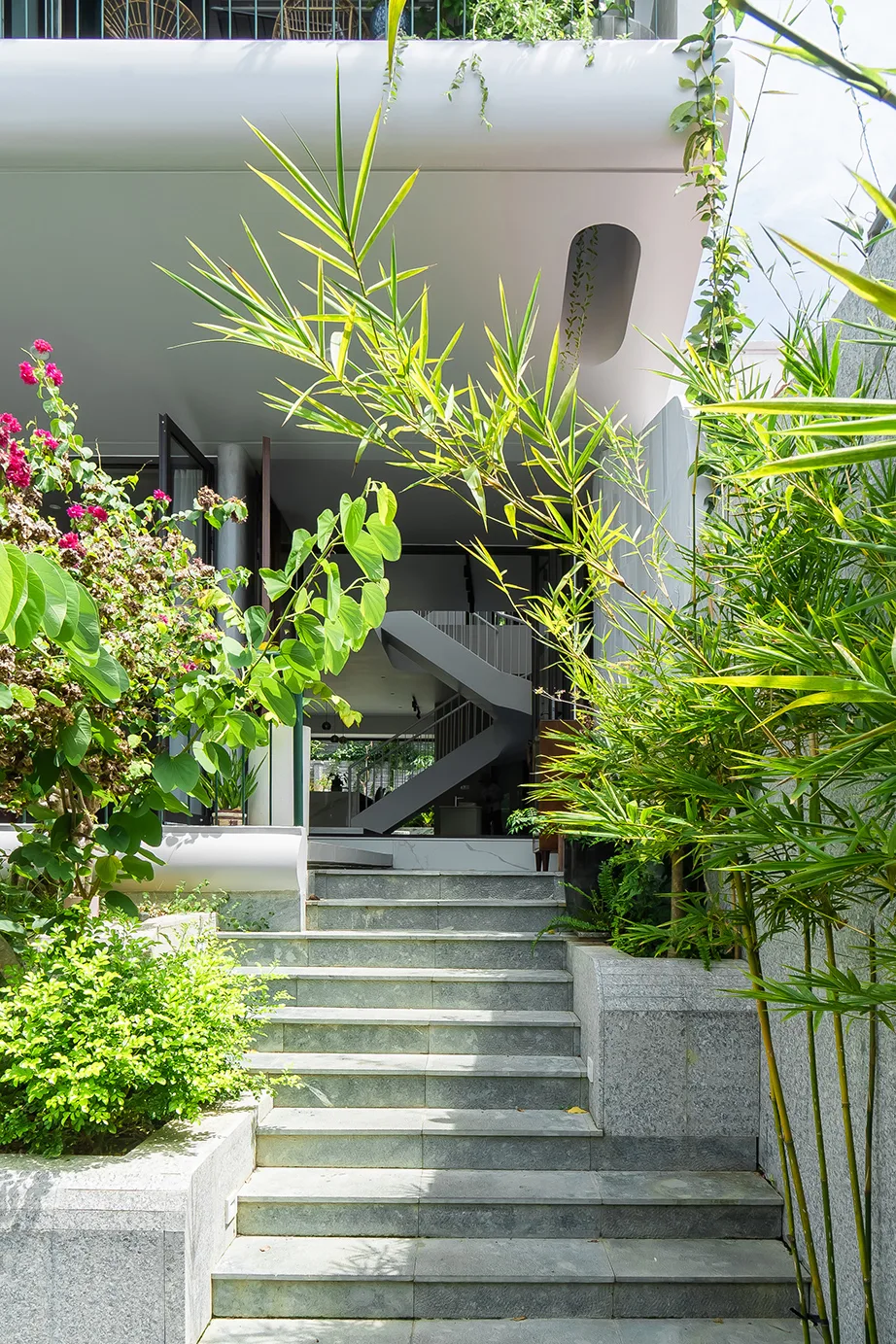 biet thu Nha Trang Pool Villa NAQI & Partners