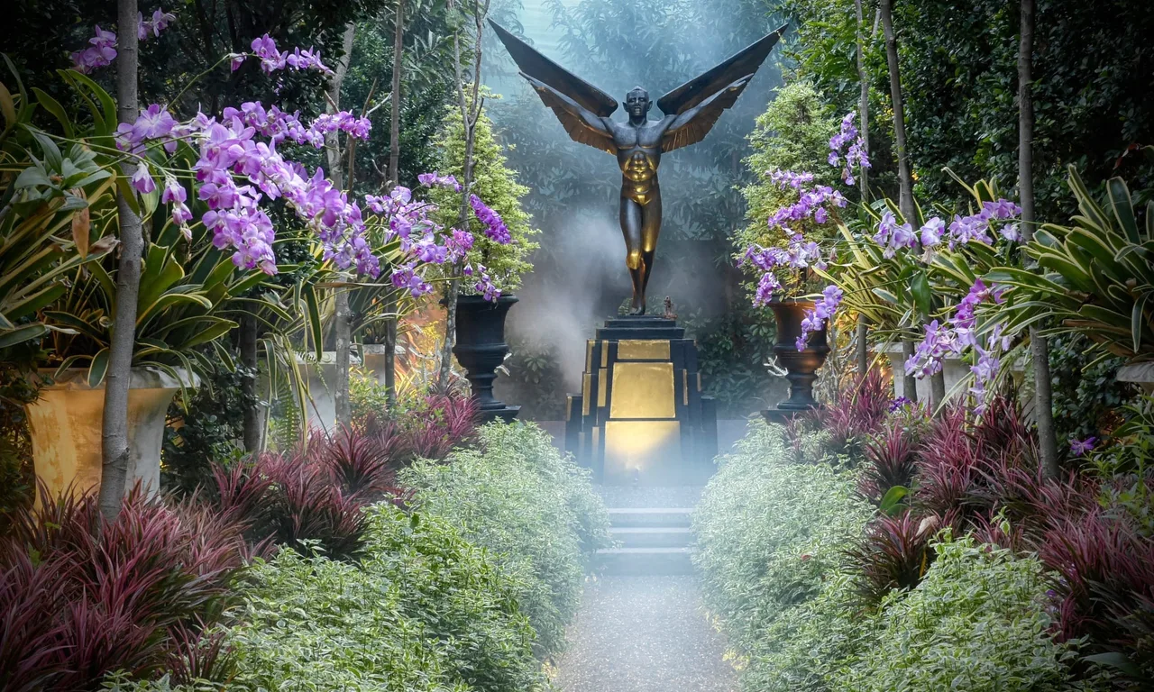 bill bensley bangkok tropical nhiet doi maximalism