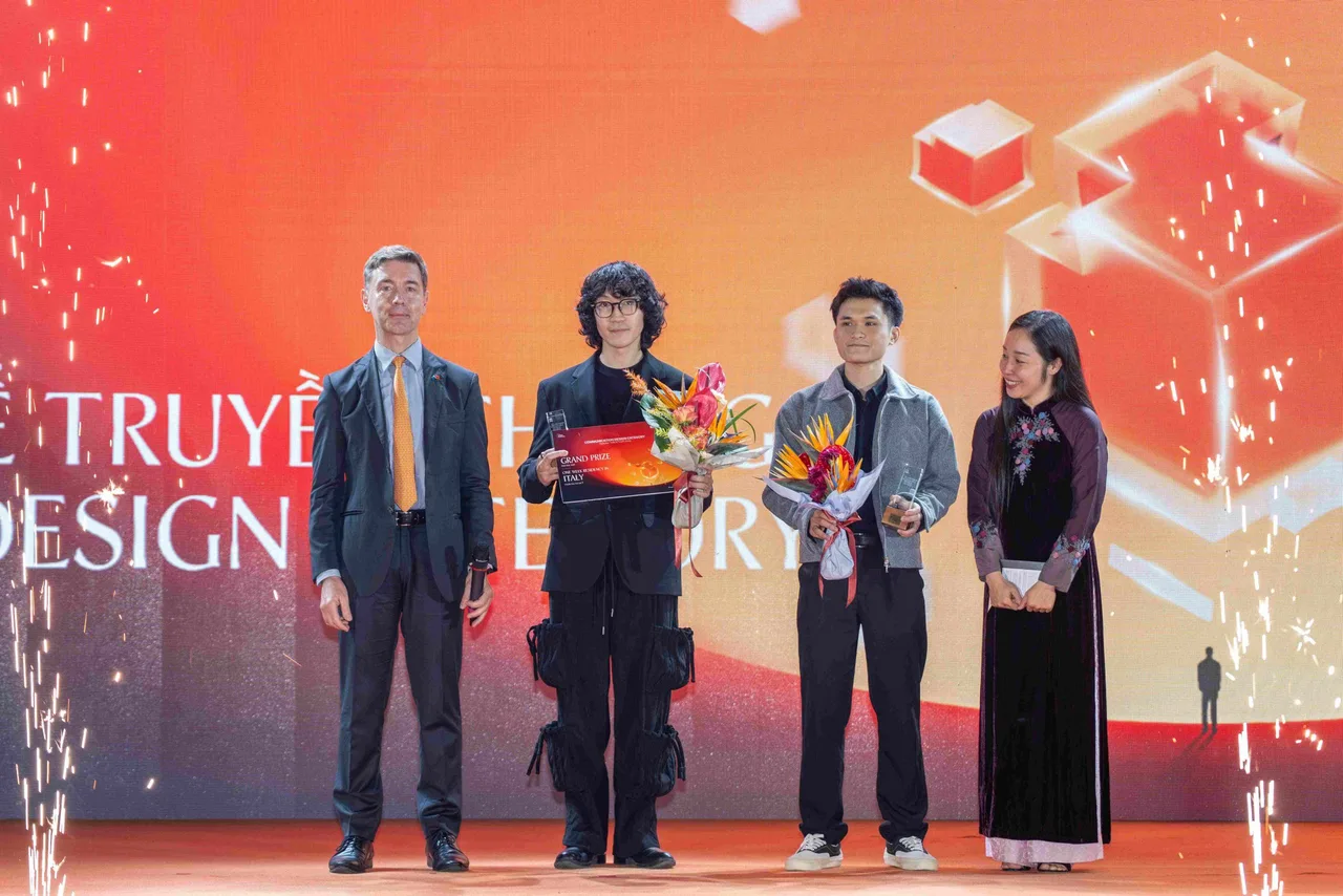 giai thuong thiet ke truyen thong trung bao fustic studio harry yeff