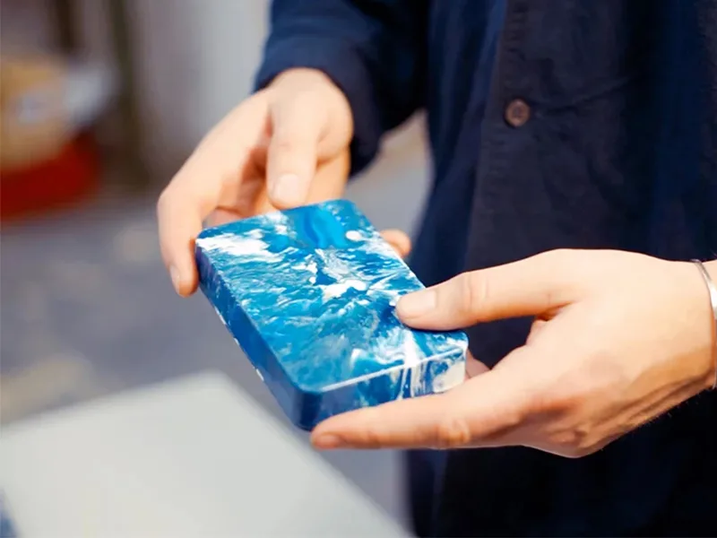 Bộ sạc di động tái chế hoàn toàn từ nhựa