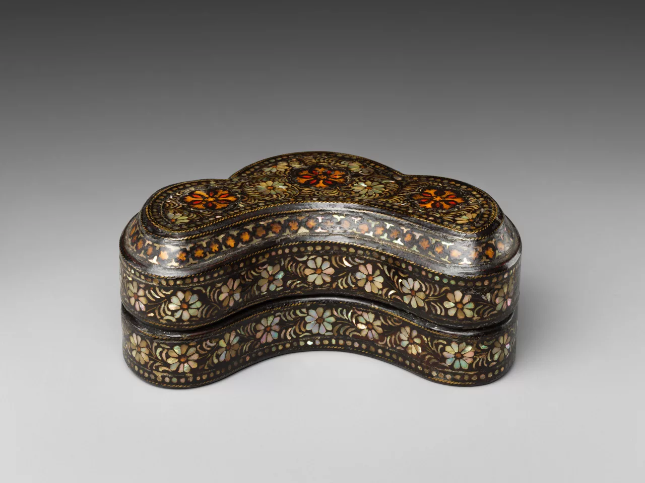 mother of pearl inlay lich su nguon goc lang nghe