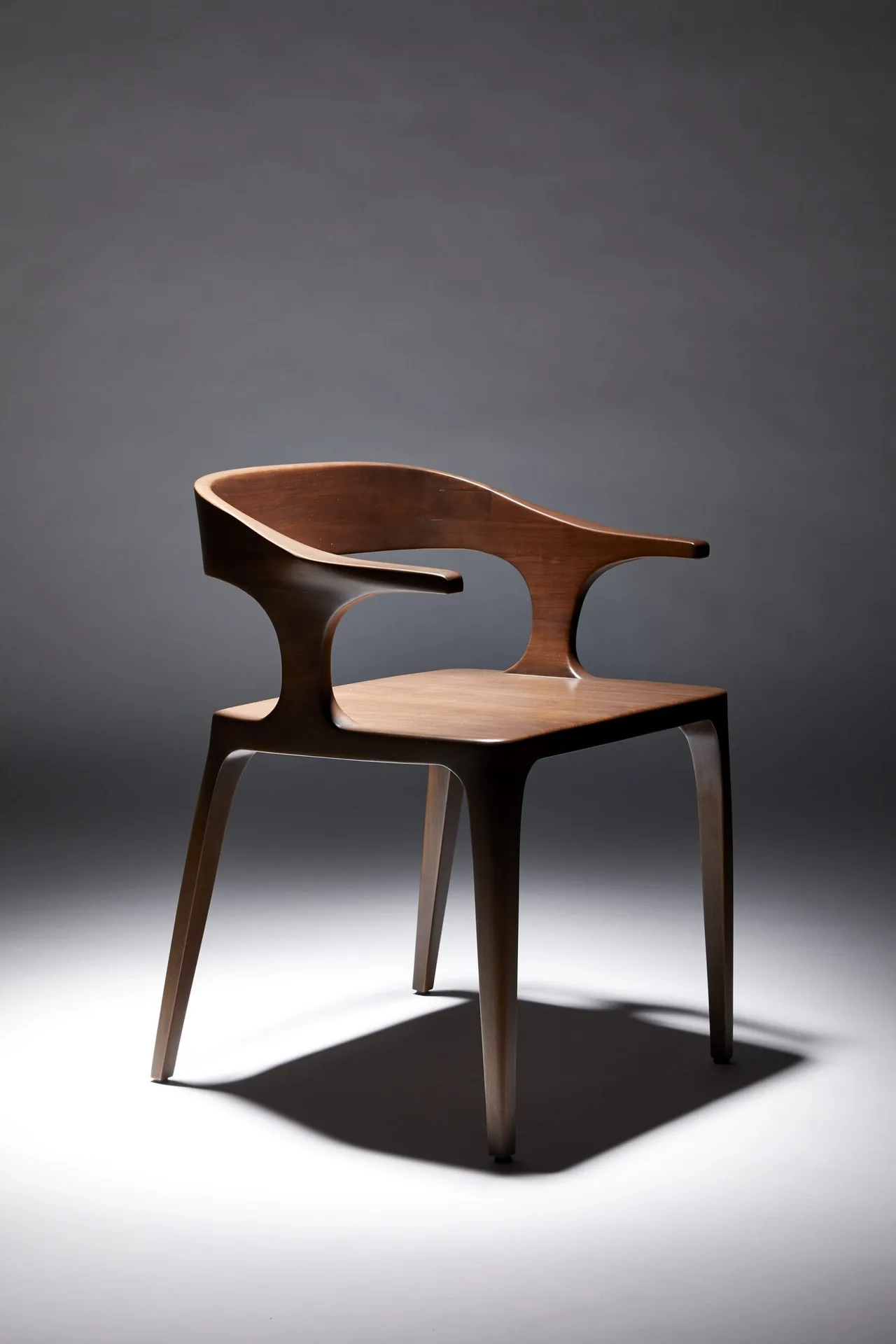 do noi that go oc cho walnut interior EILEEN REDA AMALOU DESIGN