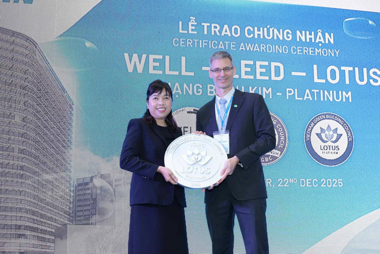 Air Tower LEED LOTUS WELL