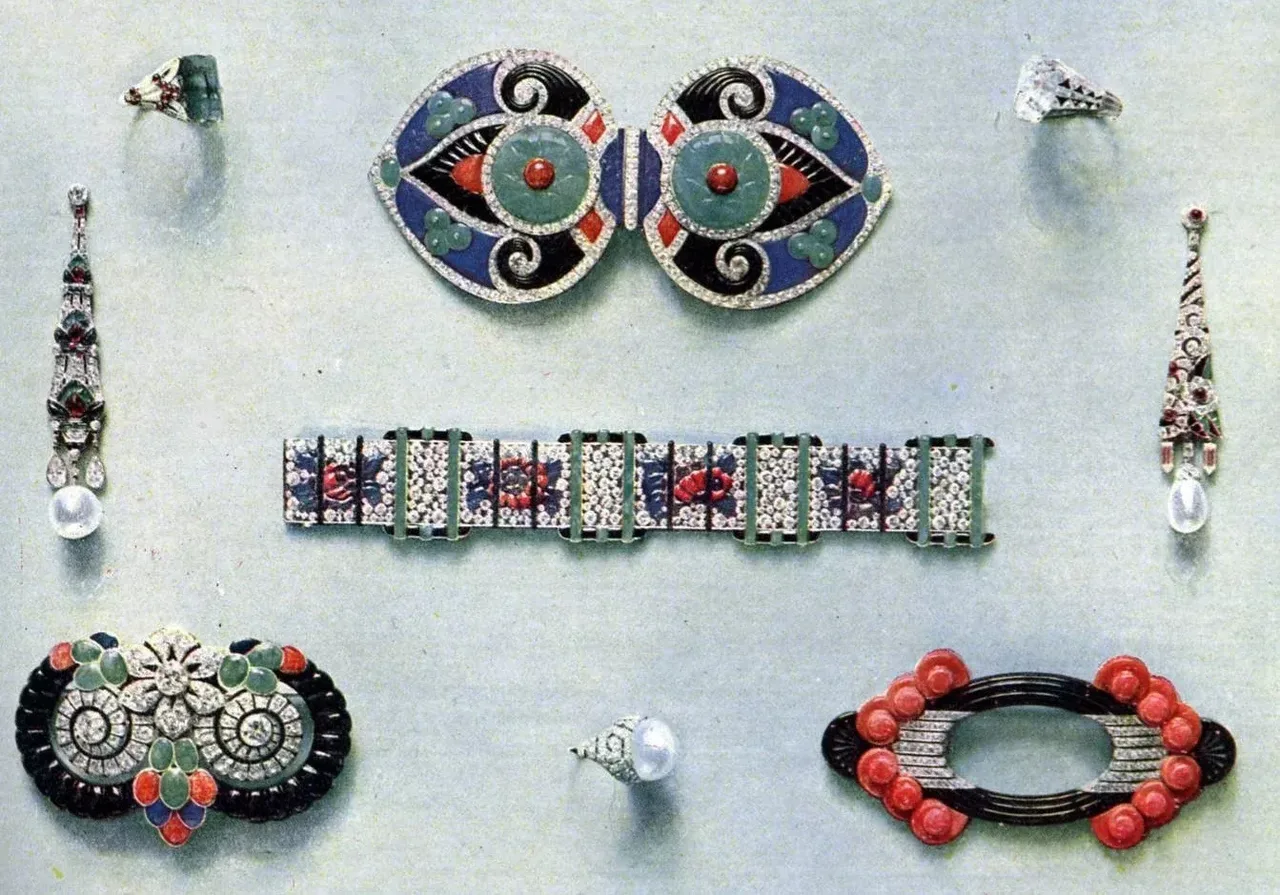 Egyptian Revival in Art Deco phong cach phuc hung ai cap co dai